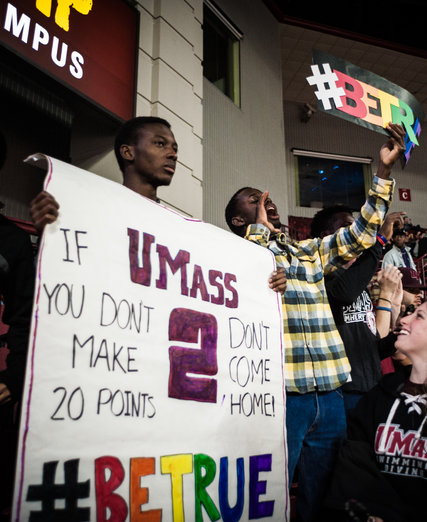 First Openly Gay D Basketball Player Derrick Gordon Umass Facialize