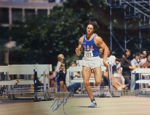 bruce_jenner_autographed_olympic_decathlon_gold_medalist_16x20_photo_certified_authentic_p256834