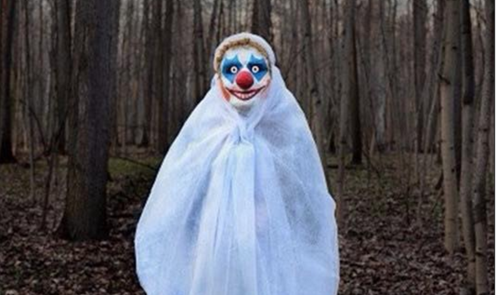People Freaking Out Over Clown Sightings Need To Get Their Ass To A ...