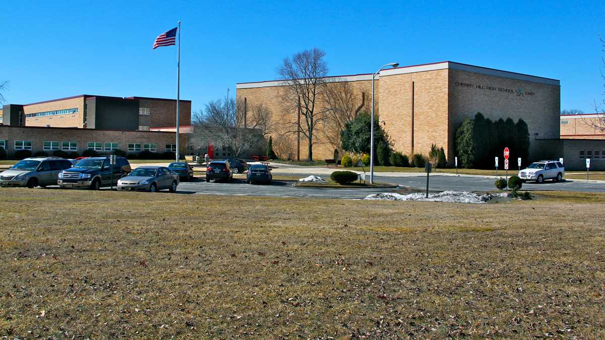 Cherry Hill East High School Cancels “Party Like It’s 1776” Theme Prom